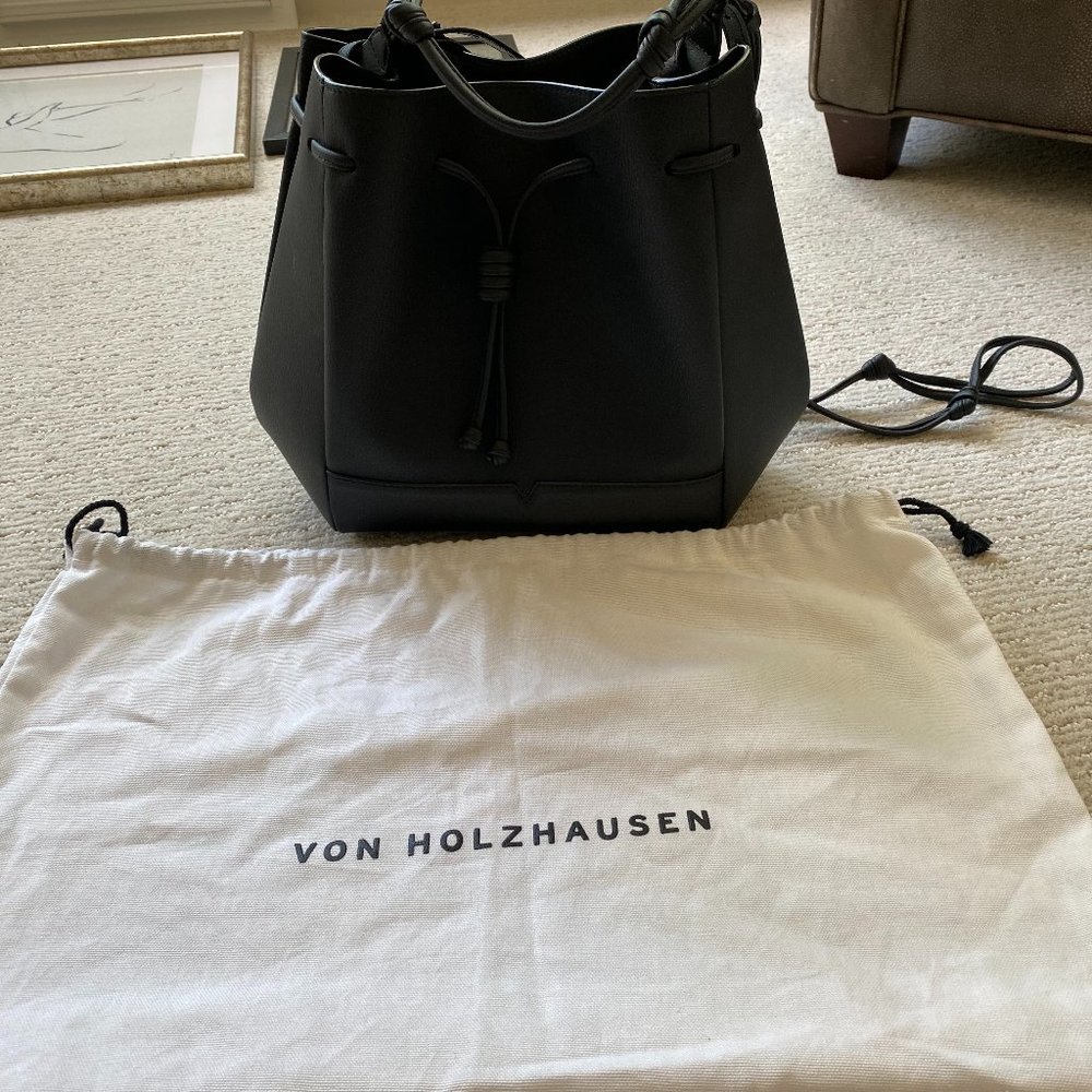 Von Holzhausen Bucket Crossbody